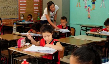 Governo de Minas publica novos atos do Adveb e garante valorização para quase 800 servidores