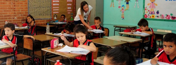 Governo de Minas publica novos atos do Adveb e garante valorização para quase 800 servidores