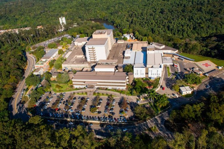 A FSFX oferece varias vagas para diversos cargos