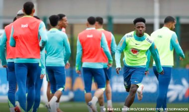 Vinicius Júnior diz que seleção evolui sob comando de Carlo Ancelotti