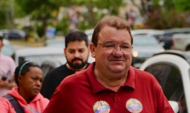 Celinho vai às ruas de Ipatinga para prestar contas e ouvir a população