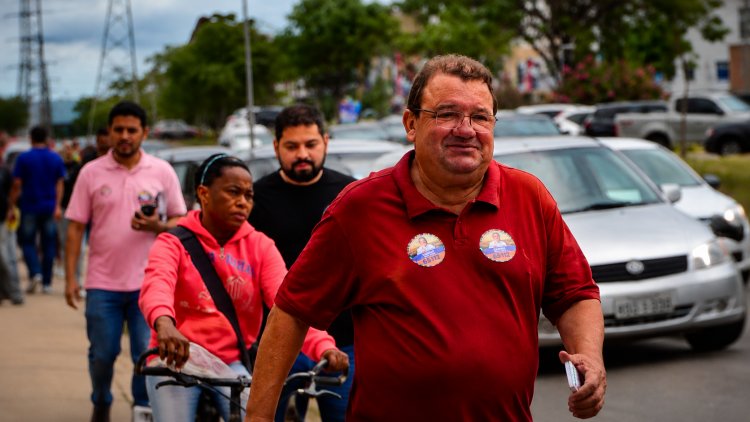 Celinho vai às ruas de Ipatinga para prestar contas e ouvir a população
