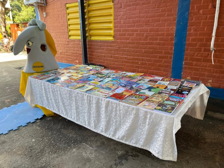 Copasa doa 2 mil livros para escolas públicas da região Leste de Minas