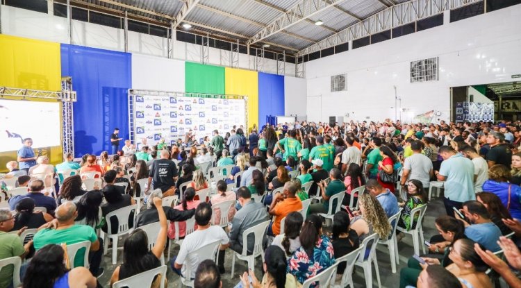 Convenção pluripartidária  confirma apoio à reeleição  do prefeito Gustavo Nunes