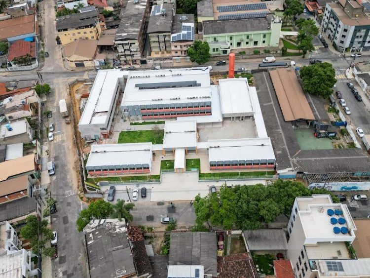 Prefeito Gustavo Nunes visita obras da Escola Nelcina e anuncia aumento de vagas na rede municipal para 2025